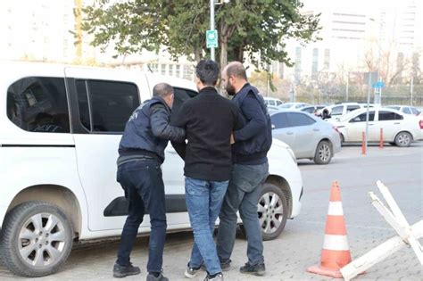 FETÖ''den aranan ihraç polis memuru Mersin''de yakalandı